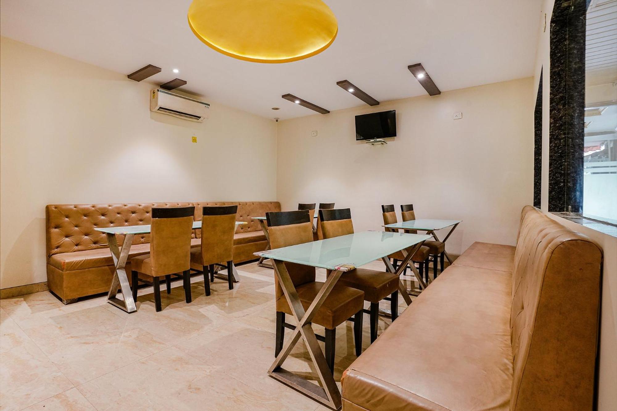 Fabexpress Embassy Suites - Nr Bkc Mumbai Exterior photo